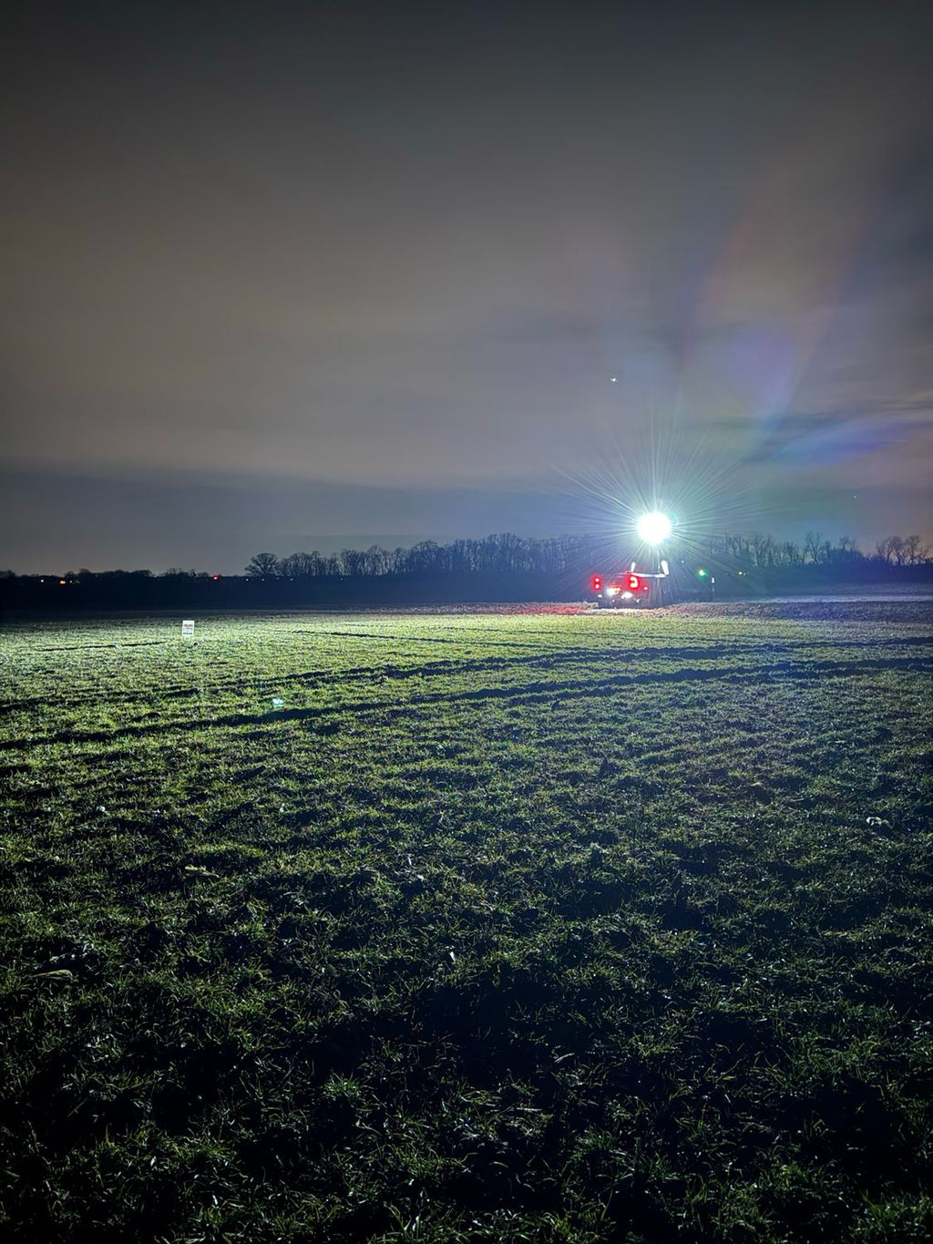 9 Foot Single Truck Bed Mounted Light Tower 7,180 Lumens