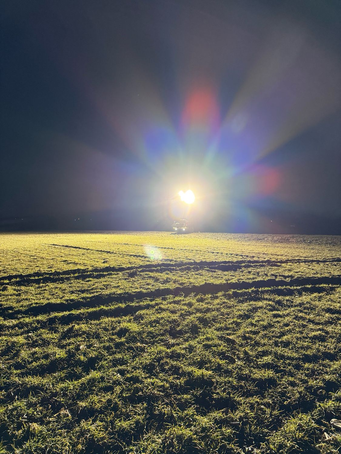 12 Foot Extreme Light tower 450,000 Lumens