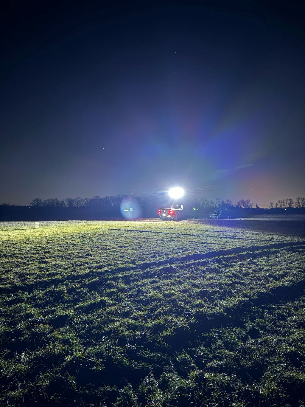 12 Foot Set of 2 Truck Bed Mounted Light Towers 22,680 Lumens