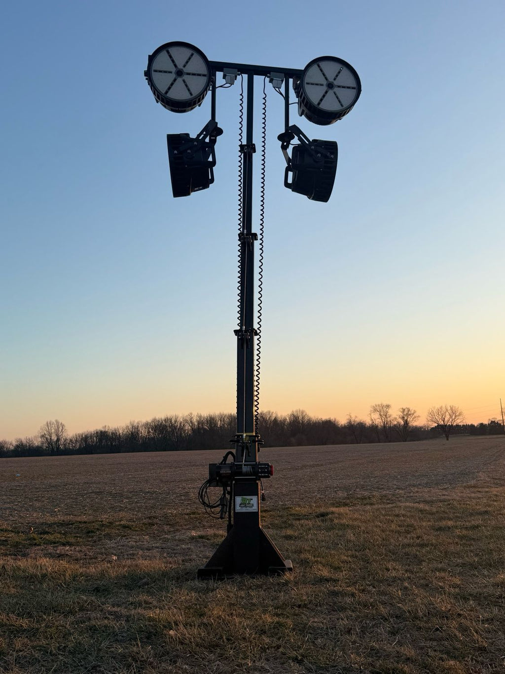 12 Foot Extreme Light tower 450,000 Lumens
