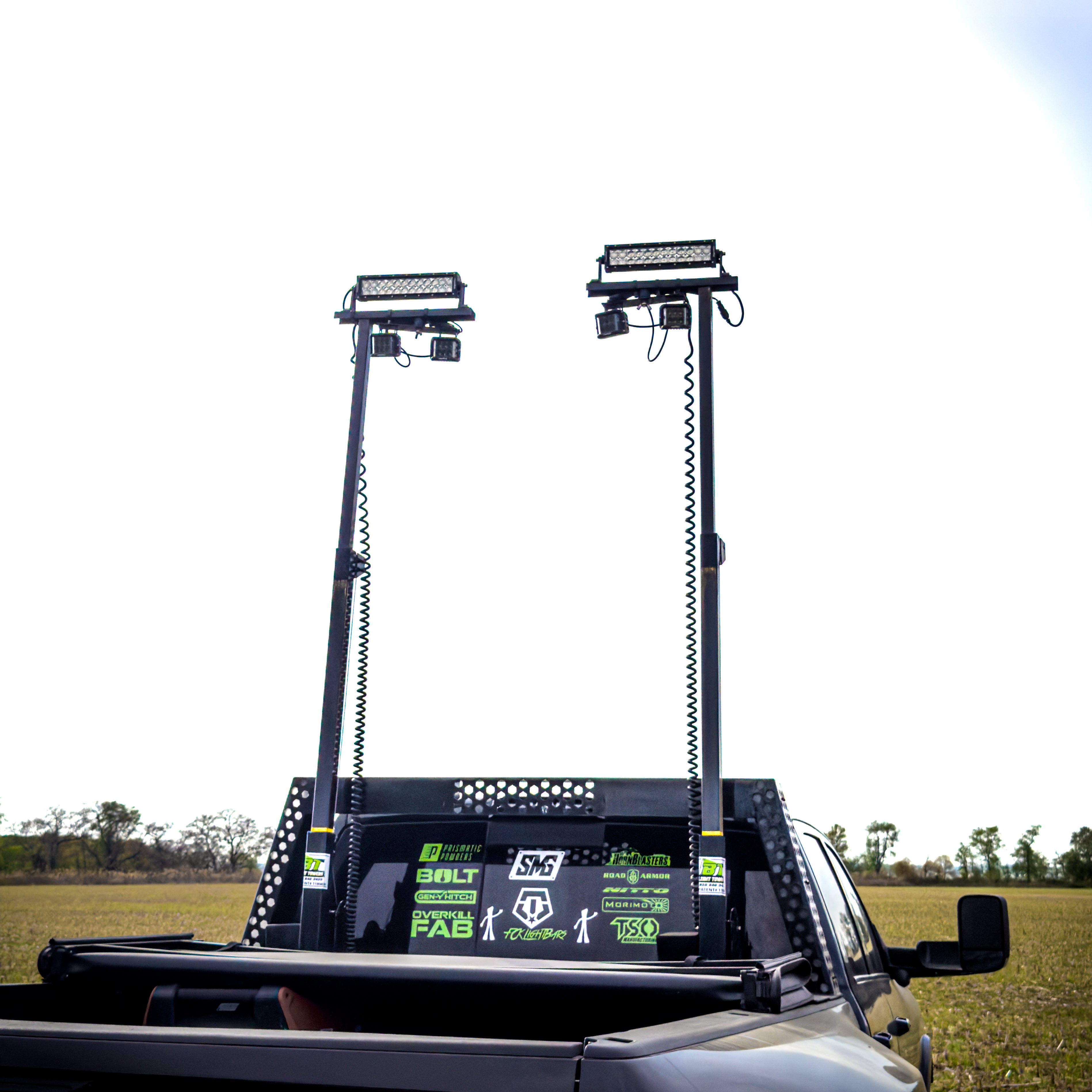 9 Foot Tall Set Truck Bed Mounted Light Tower 46,400 Lumens