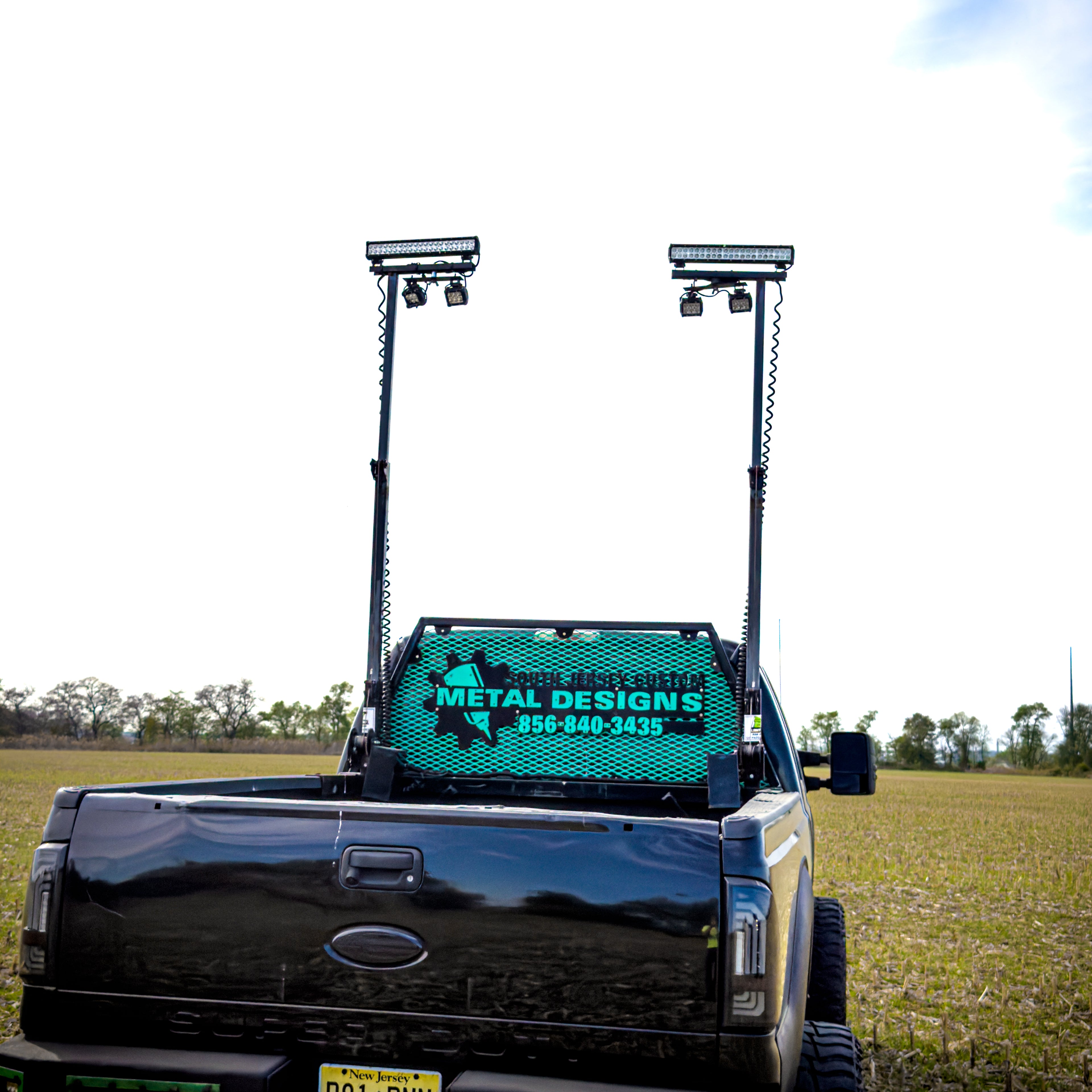 12 Foot Set of 2 Truck Bed Mounted Light Towers 22,680 Lumens